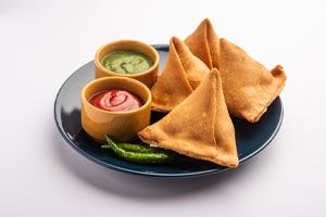 Veg Punjabi Samosa (2pcs)