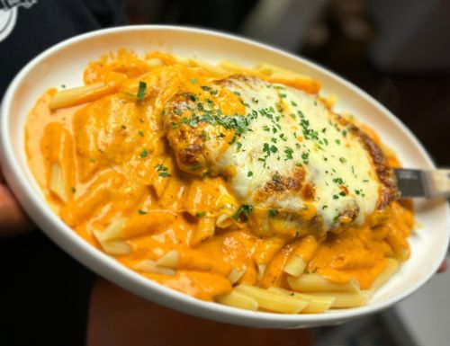 VODKA SAUCE Chicken Parmigiana